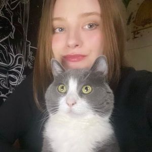 Meet your Posher, Darien